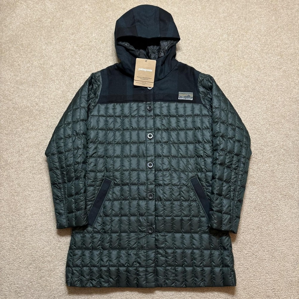 Patagonia Recycled Down Hooded Coat Womens Small Green Quilted 600 Fill Parka